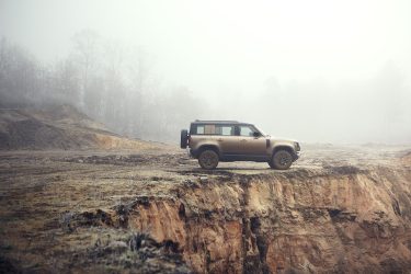 Land_Rover_Defender_by_Mirko_Westerbrink_008